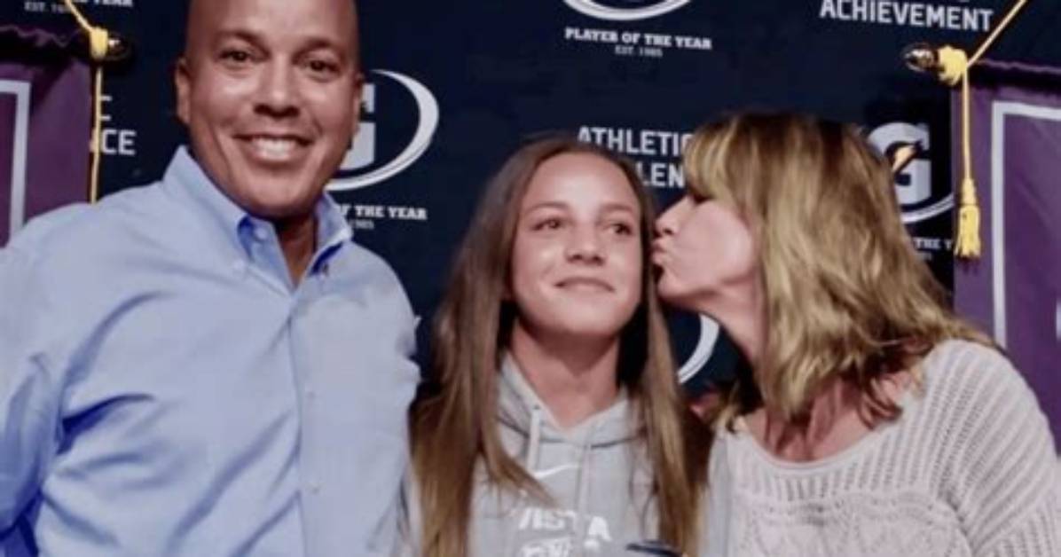 Is Mallory Swanson a Mom? Kid Info