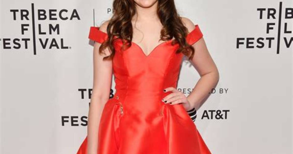 Is Mary Mouser's Weight a Concern? Body Image
