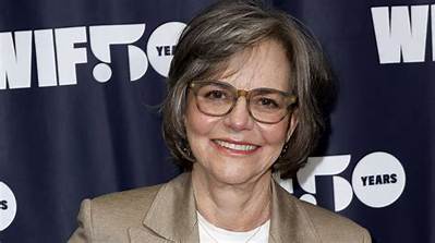 Is Sally Field Still Alive? How Many Children Does Sally Field Have? Sally Field Age, Net Worth and Movies