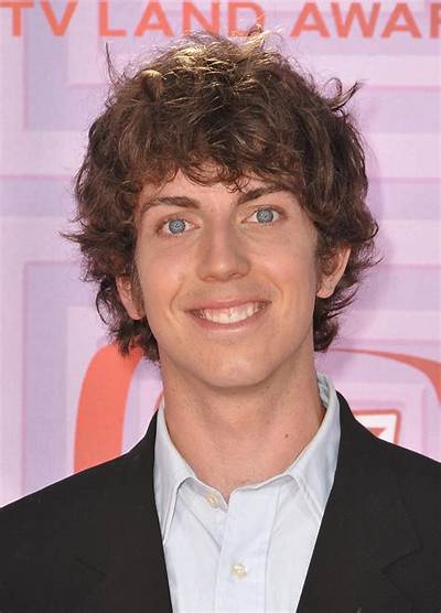 Is Taran Noah Smith Gay? Who Is Taran Noah Smith?