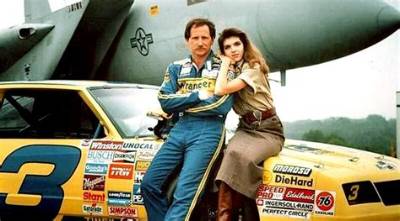 Is Teresa Earnhardt Married? Her Bio, Age, Husband, Boyfriend, House and Net Worth