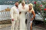 Is Theresa Caputo Married? Unveiling the Truth Behind the Psychic Medium’s Relationship Status