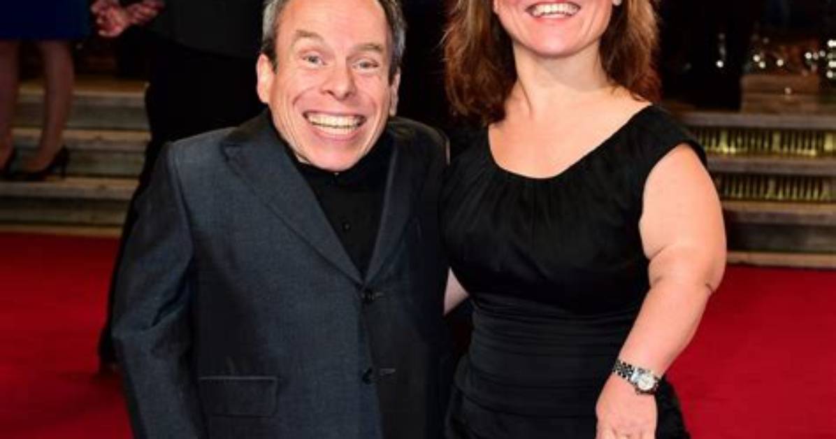 Is Warwick Davis Married Warwick Davis Family Age Wife Kids Networth Bio And