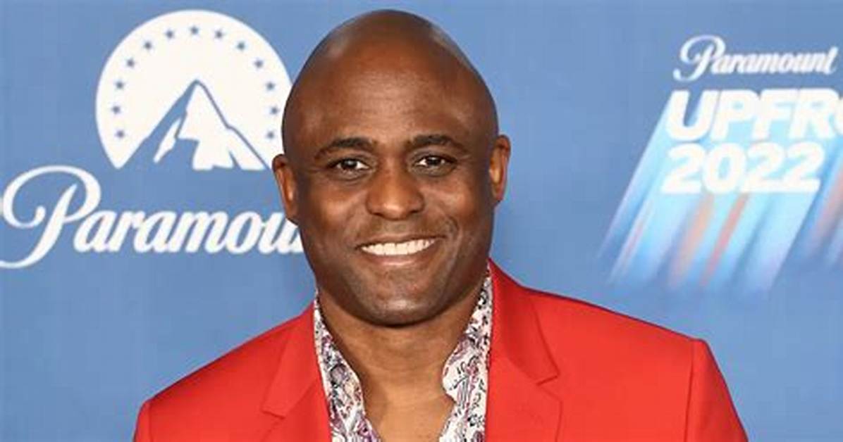 Is Wayne Brady Gay? Age, Height, Net Worth