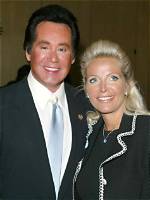 Is Wayne Newton Gay? Age, Height, Net Worth