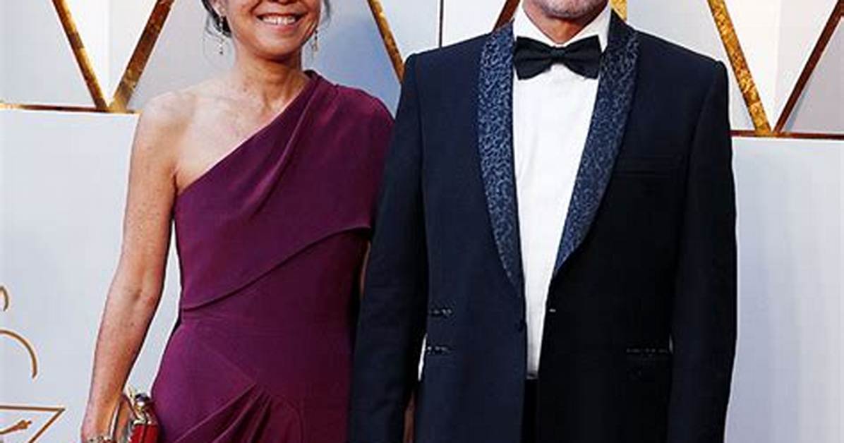 Is Woody Harrelson Married a Comprehensive