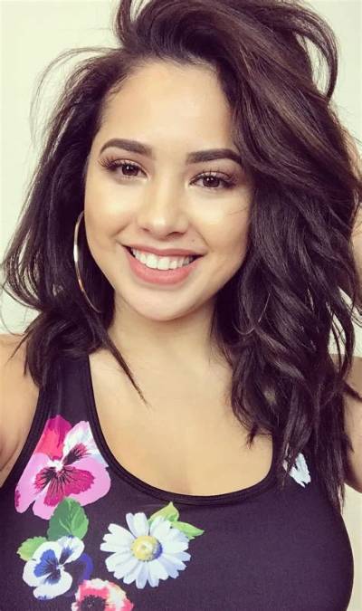 Jasmine Villegas Net Worth: How Much Does Jasmine Villegas Make?