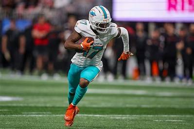 Jaylen Waddle Parents: Who Are Jaylen Waddle’s Mother and Father?