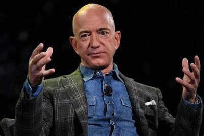 Jeff Bezos Denies Housekeeper’s Claim of Unsafe Working Conditions and Discrimination