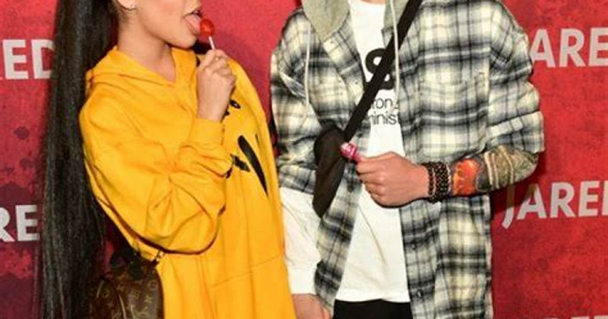Jenna Ortega: Relationship Status Decoded!