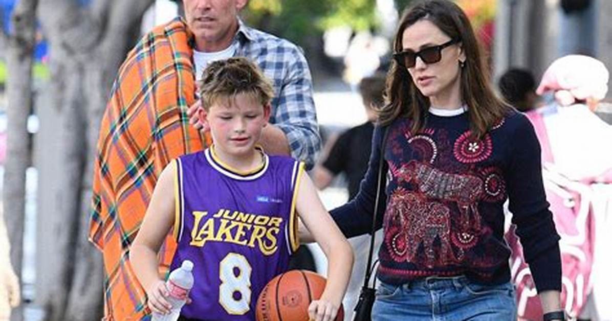 Jennifer Garner's Daughter Enrolls in College: Details Revealed