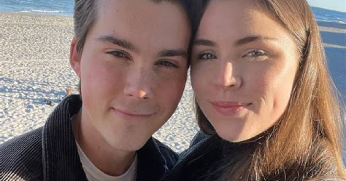 Jeremy Shada Isn T Gay His Girlfriend Relationships And