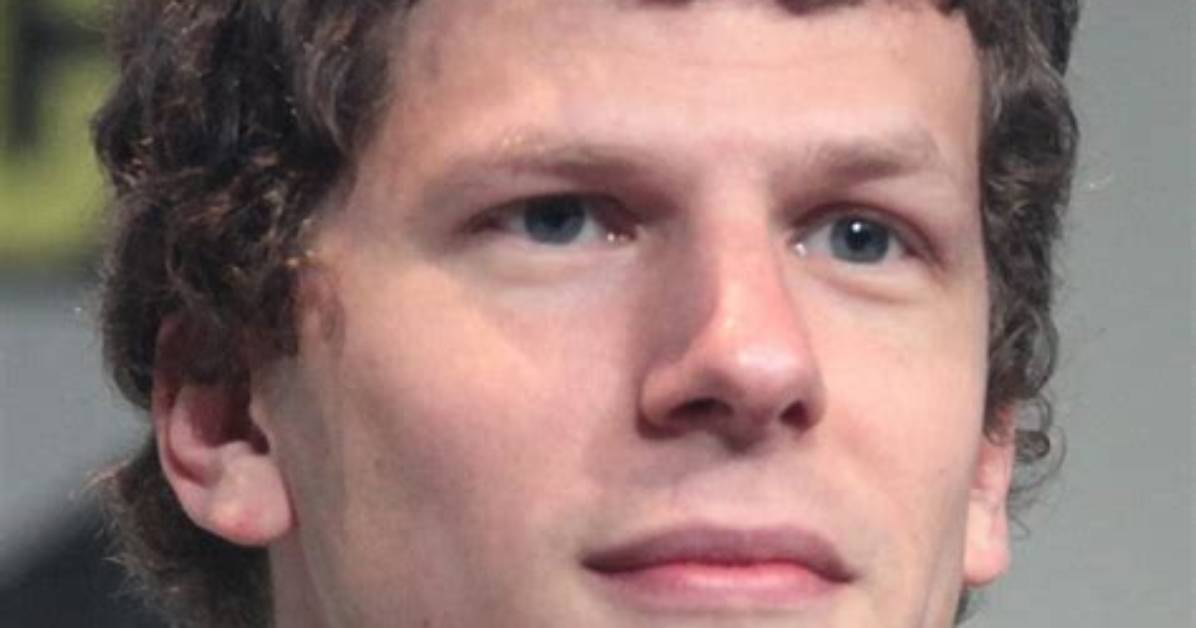 Jesse Eisenberg Actor Wiki Bio Age Height Weight Girlfriend Net