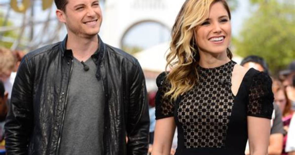 Jesse Lee Soffer Wife Know About His Net Worth Height And