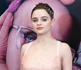 Joey King's Real Height: Unveiling the Truth About the Star's Stature