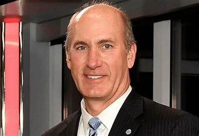 John Stankey Wiki, Biography, Age, Net Worth, Salary, Height, Dating, Relationship