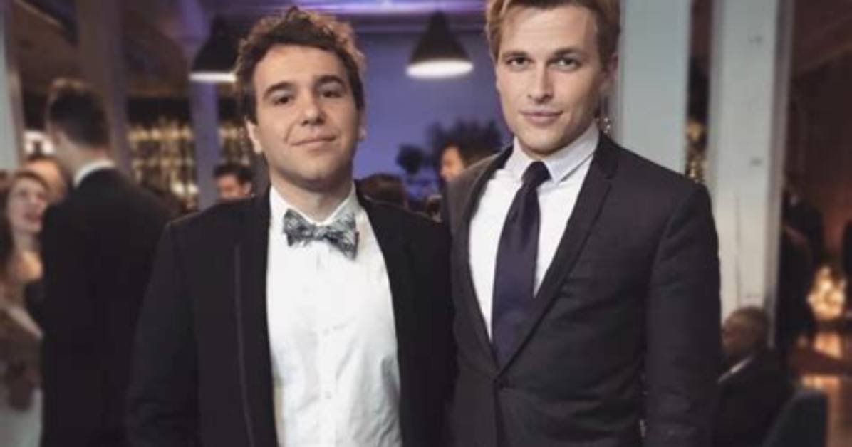 Jon Lovett Boyfriend: a Comprehensive Look into the Life and Relationships