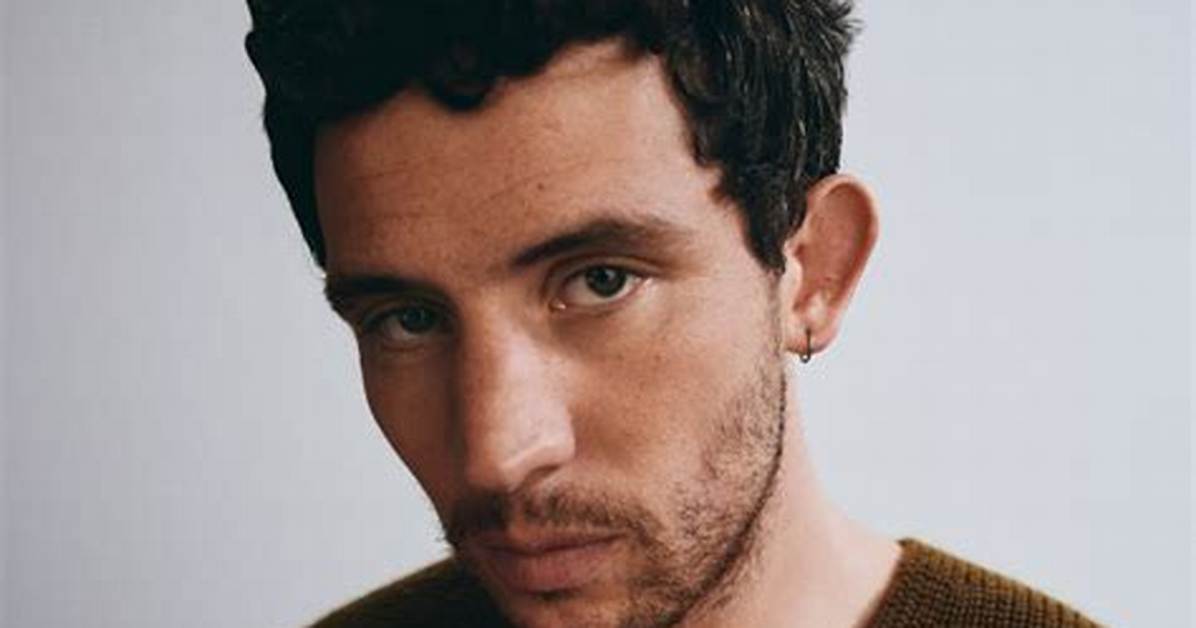 Josh O Connor Net