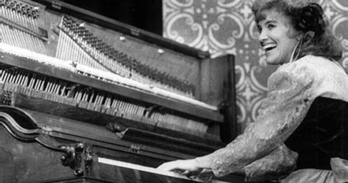 Joybelle Squibb the Life and Career of an Enduring