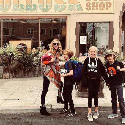 Julia Roberts' Kids: Everything You Need to Know
