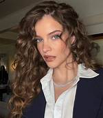 Juliana Palvin Biography: a Comprehensive Look at Her Life and Achievements