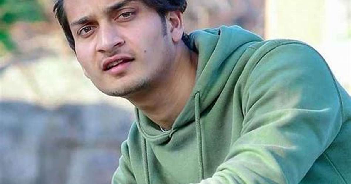 Junaid Malik Height Weight Net Worth Age Birthday Wikipedia Who