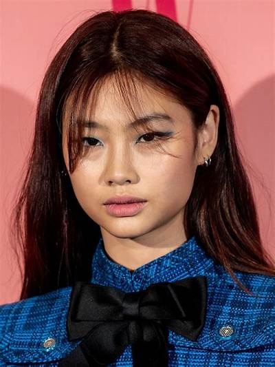 Jung Ho Yeon Born: the Rise of a Global Fashion Icon