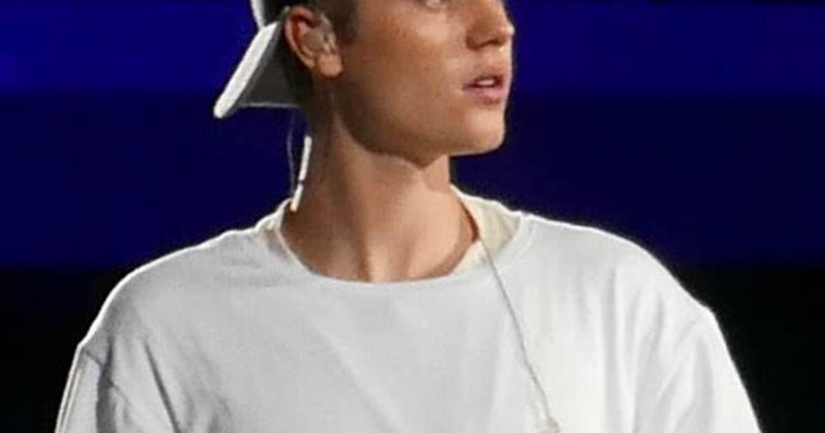 Justin Bieber's Wikipedia Adventure: Exploring the Life and Career of a Pop Icon