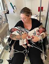 Kailyn Lowry Has Twins: a Journey into Motherhood