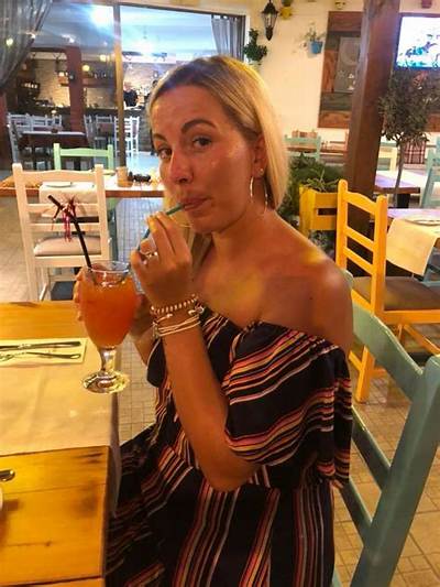 Kandice Barber Height, Weight, Net Worth, Age, Birthday, Wikipedia, Who, Instagram, Biography