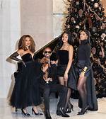 Kardashian Holiday Cards: a Festive Celebration with a Touch of Glamour