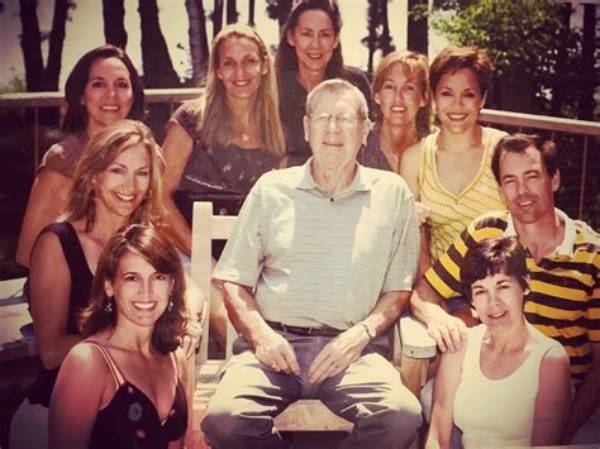 Kari Lake Parents and Family Background Explored: a Comprehensive Insight