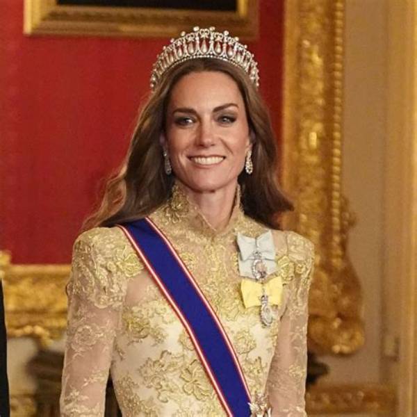 Kate England: the Iconic Fashion Designer Who Redefined Style
