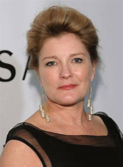 Kate Mulgrew – Biography, Facts & Life Story