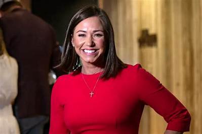 Katie Irvin Height, Weight, Net Worth, Age, Birthday, Wikipedia, Who, Nationality, Biography