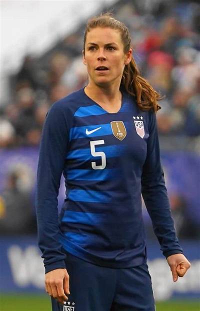 Kelley O’hara Age, Wiki, Biography, Wife, Children, Salary, Net Worth, Parents