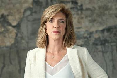 Kelly Siegler Height, Weight, Net Worth, Age, Birthday, Wikipedia, Who, Nationality, Biography