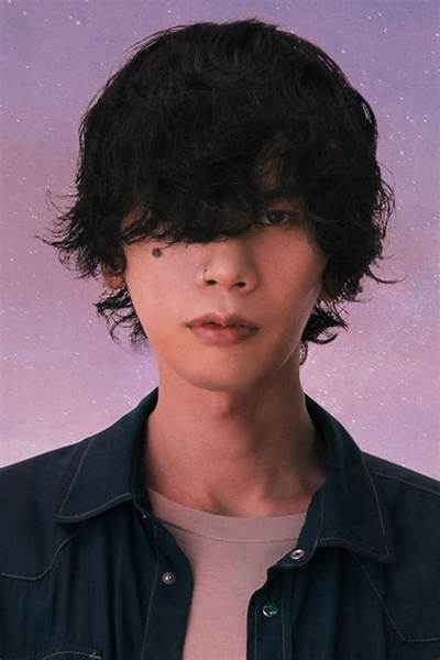 Kenshi Yonezu – Net Worth, Age, Wikipedia, Biography, Height, Family