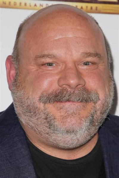 Kevin Chamberlin Height: Everything You Need to Know