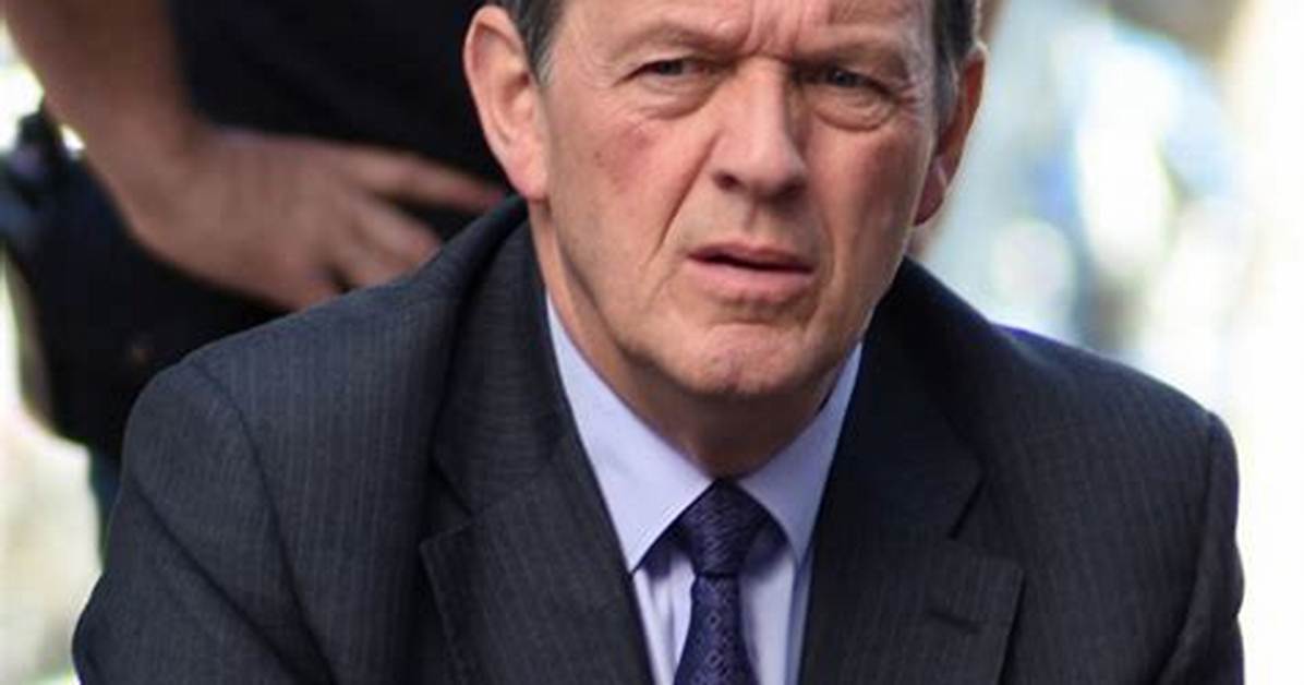 Kevin Whately Net