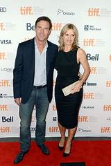Kim Dickens: Husband, Net Worth, Tattoos, Smoking & Body Measurements