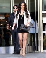 Kim's Pining Tail Blazer: Chic Style, Effortless Look