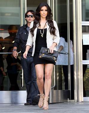 Kim's Pining Tail Blazer: Chic Style, Effortless Look