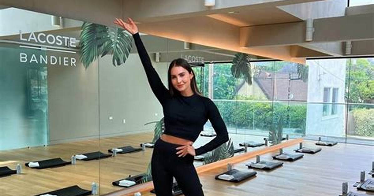 Kirsty Godso Fitness Bio Wiki Age Married and Net