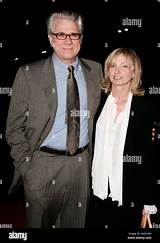 Know John Larroquette's Wife Elizabeth, Net Worth, Wife, Age & 'Night Court'