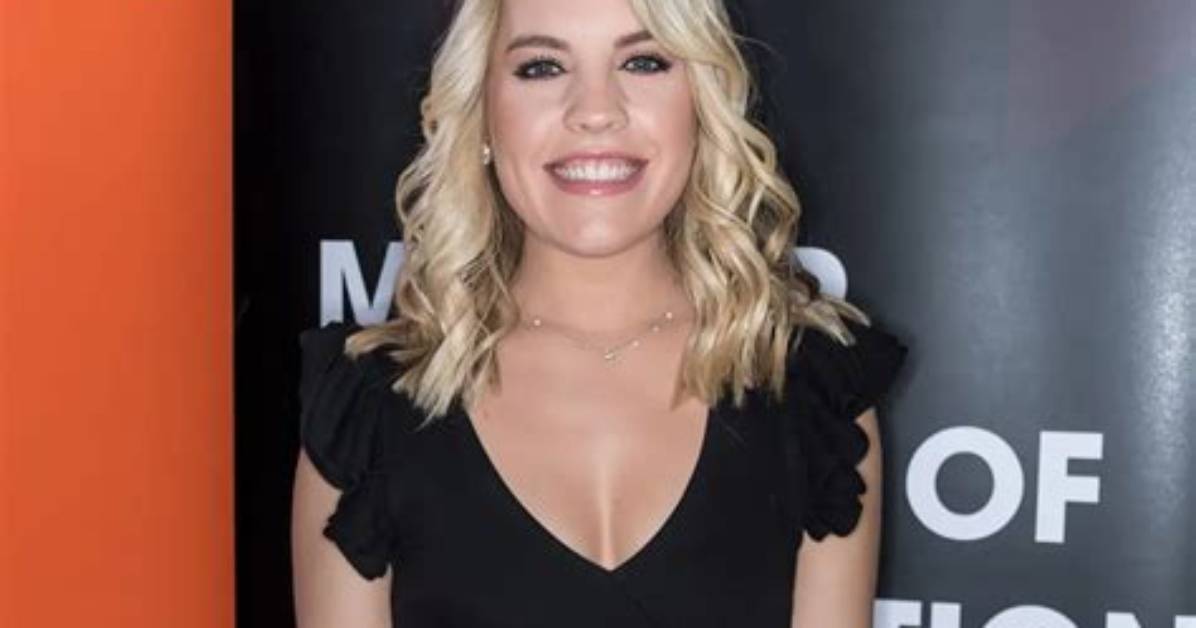 Kristen Bartlett Estimated Net Worth Age Affairs Height Dating Relationship Stats Salary as Well as Short Biography with Top 10