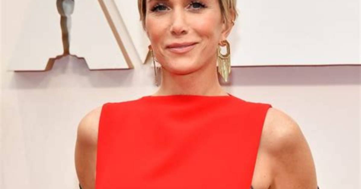 Kristen Wiig Height, Weight, Net Worth, Age, Birthday, Wikipedia, Who, Instagram, Biography