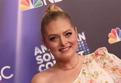 Lauren Ash Height, Weight, Net Worth, Age, Birthday, Wikipedia, Who, Nationality, Biography