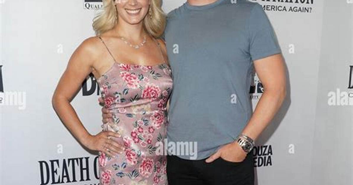 Lauren Compton Ex-Husband: a Deep Dive into Her Past Relationships