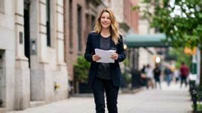 Lauren Stephenson Height, Weight, Net Worth, Age, Birthday, Wikipedia, Who, Nationality, Biography